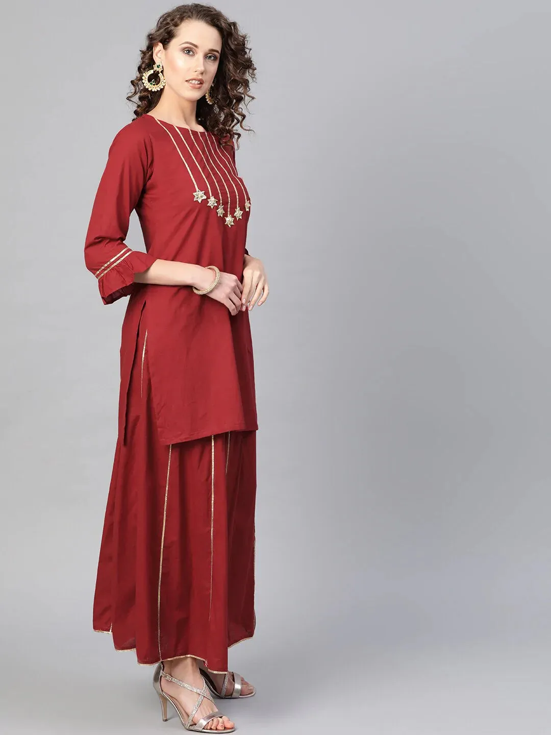 Women'S Maroon & Golden Gotta Patti Detail Kurta With Skirt